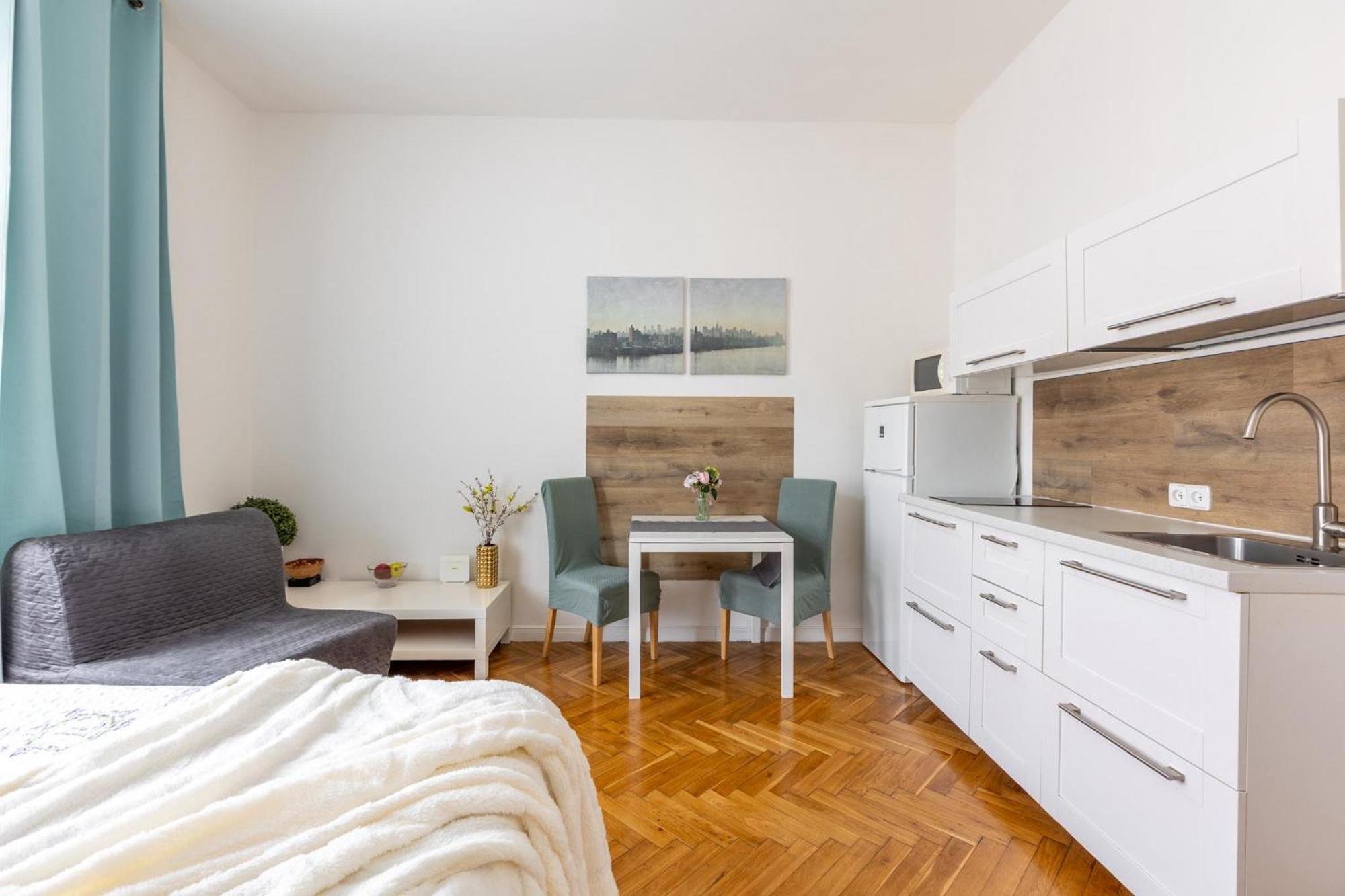 Apartmen -Studio — Fotky 2